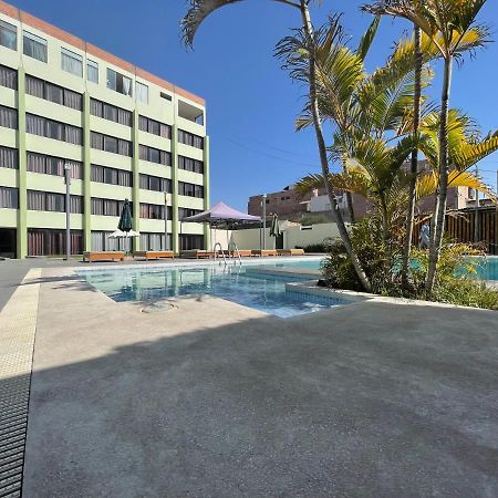 Holiday Suites Tacna Eksteriør bilde