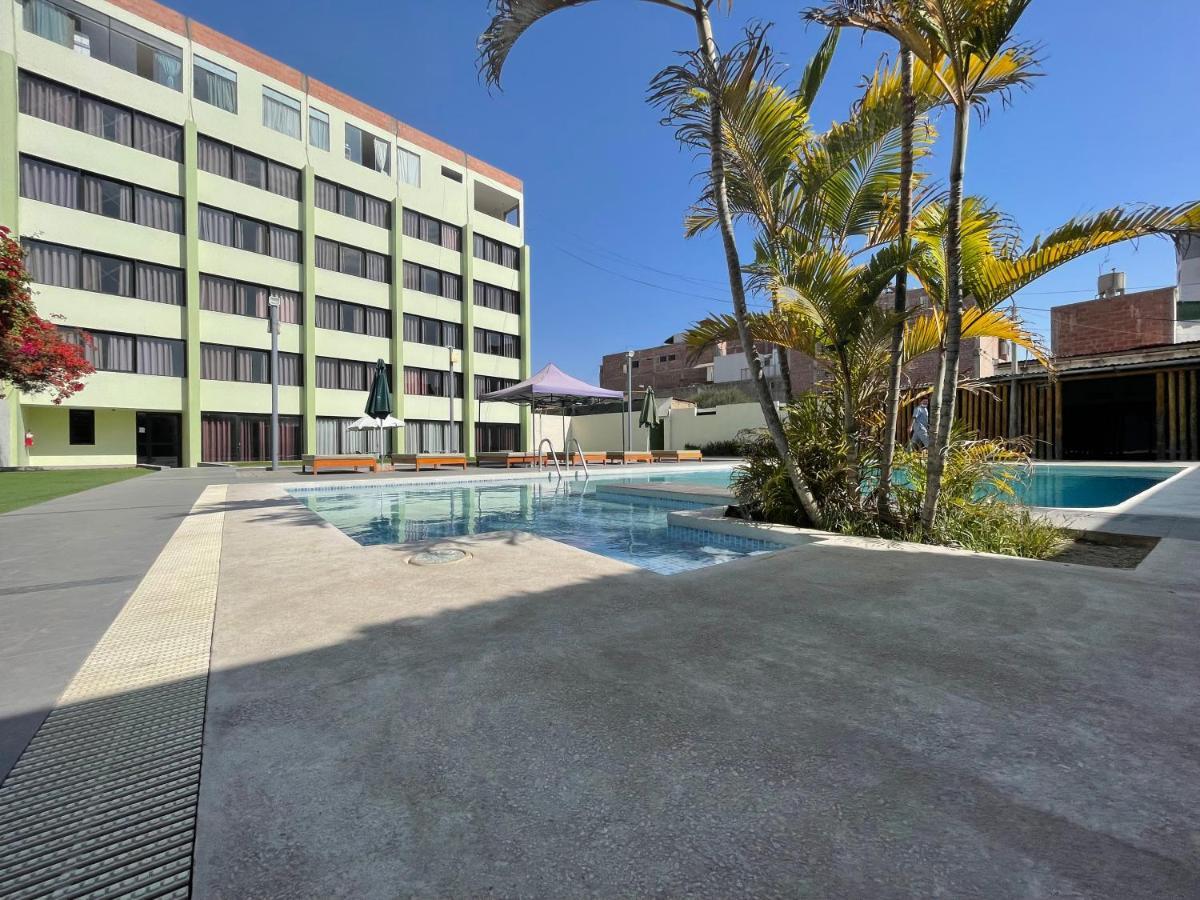 Holiday Suites Tacna Eksteriør bilde