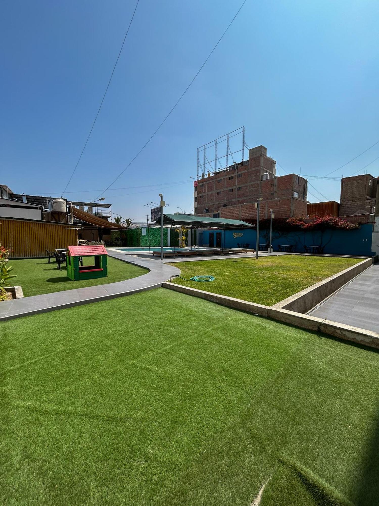 Holiday Suites Tacna Eksteriør bilde